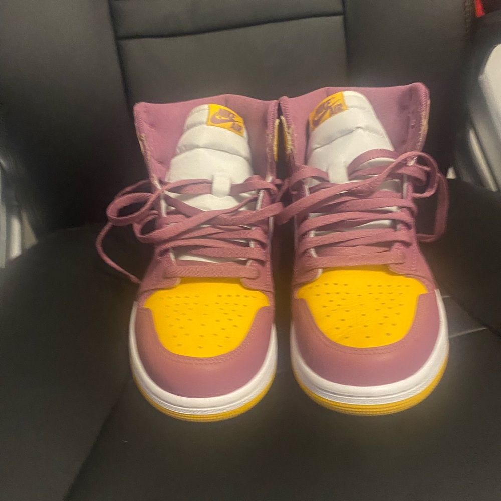 Jordan 1 brotherhood worn once great condition